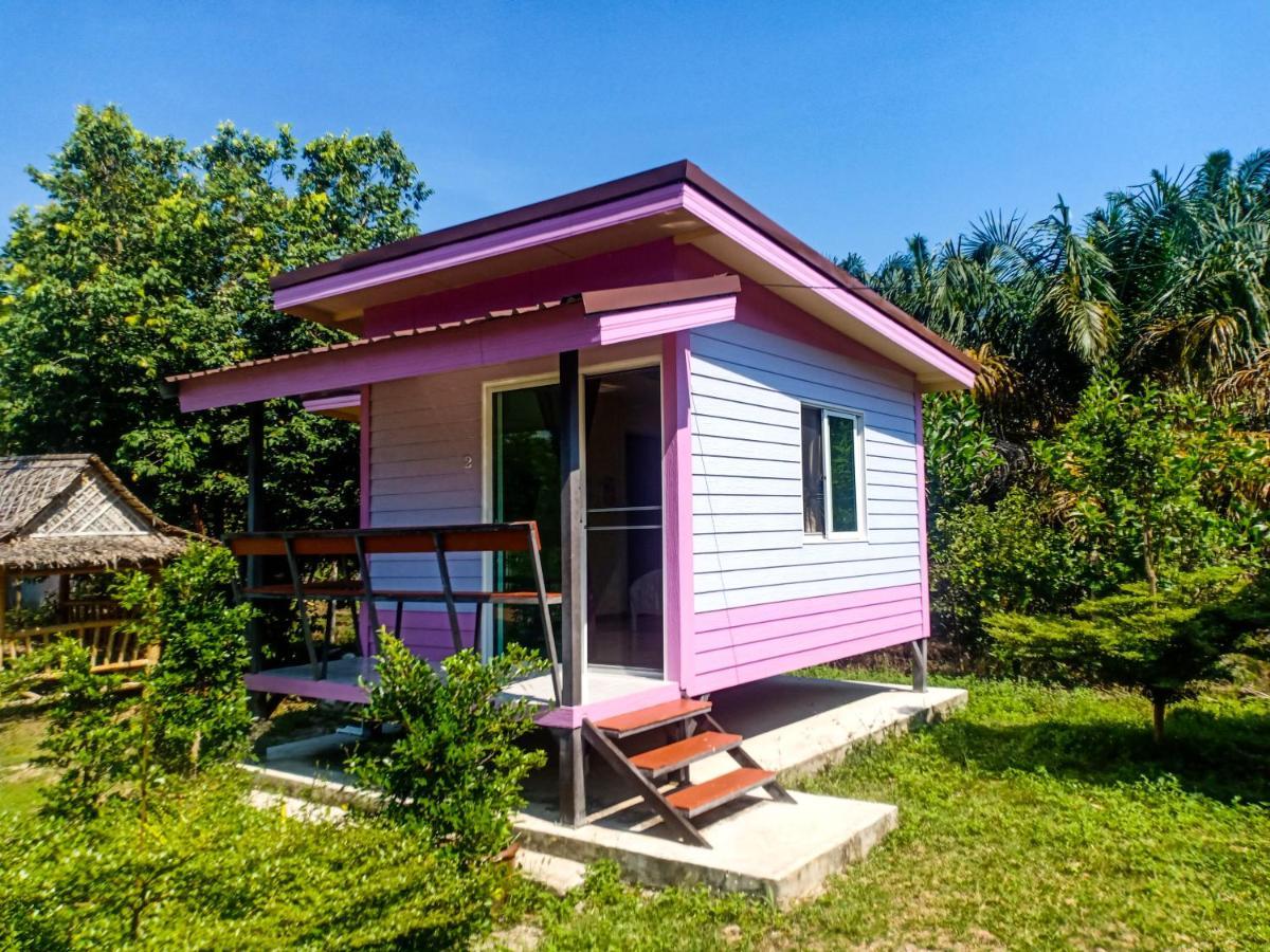 Win Gray Homestay Resort Pathiu Екстер'єр фото