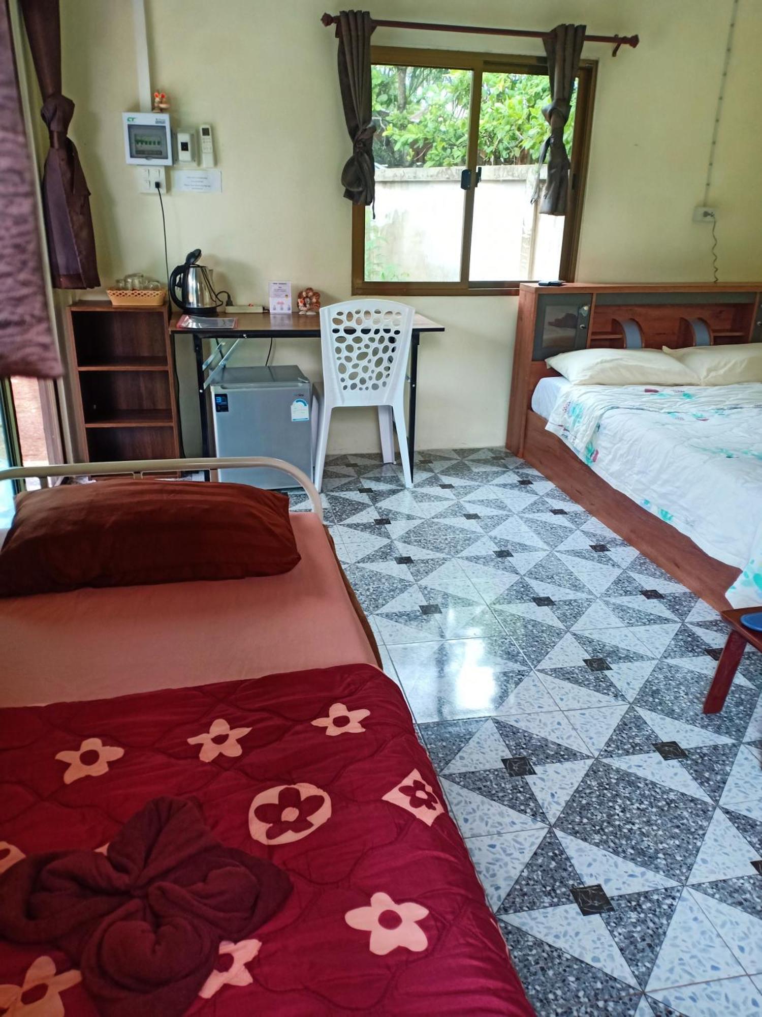 Win Gray Homestay Resort Pathiu Номер фото